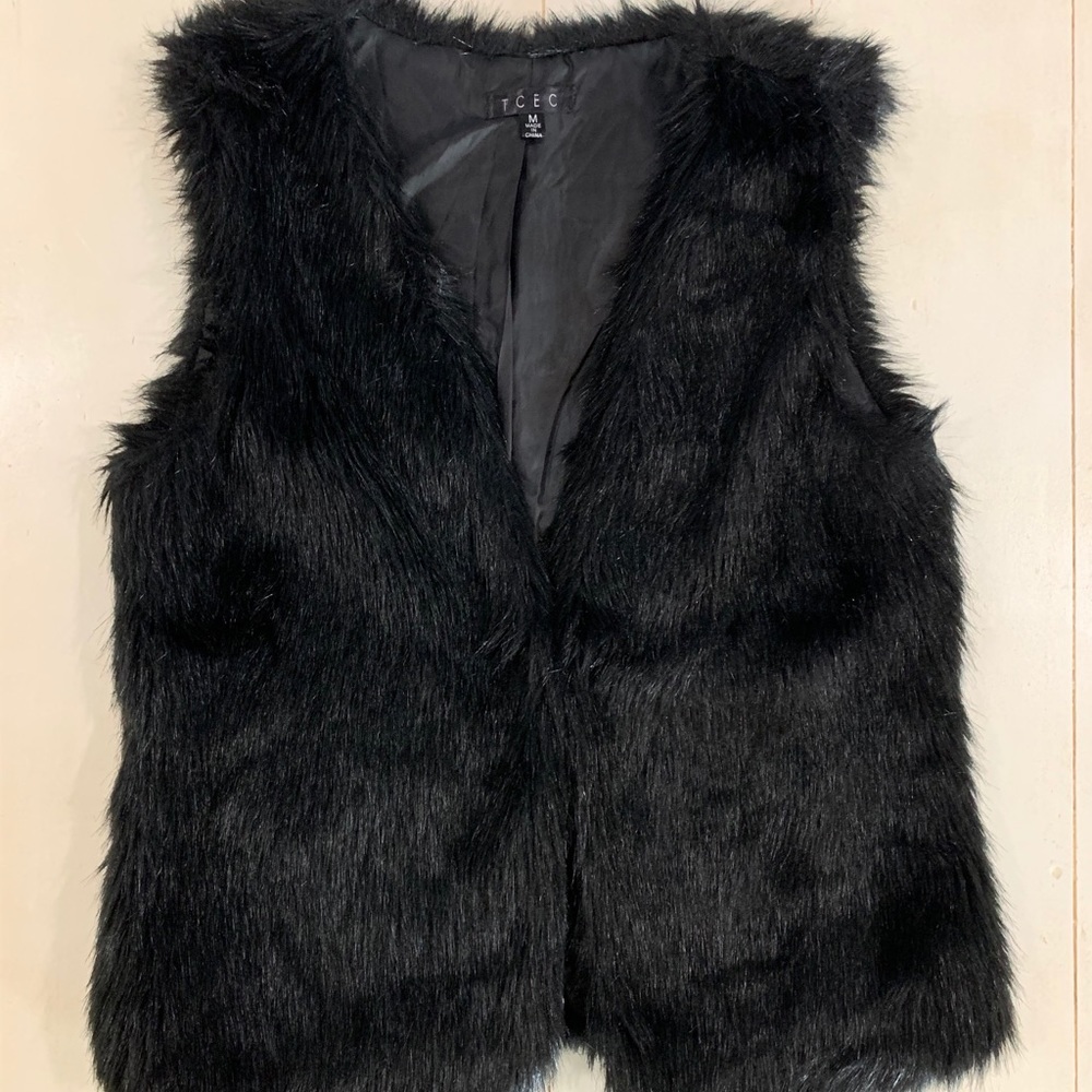 EUC Black Faux Fur Vest